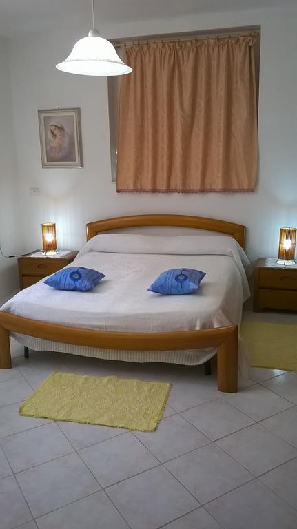 Sa Domu Sarda Casa Vacanza Пишинас Номер фото